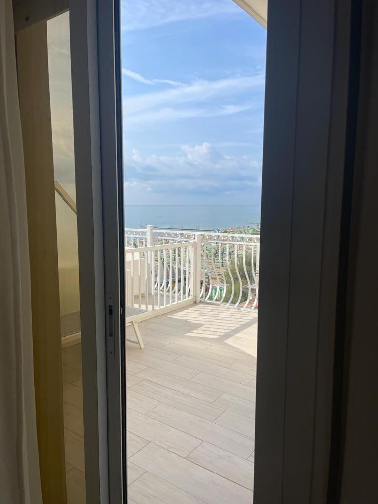 Hotel Bellariva Jesolo Chambre photo