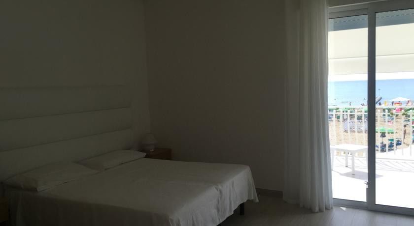 Hotel Bellariva Jesolo Extérieur photo