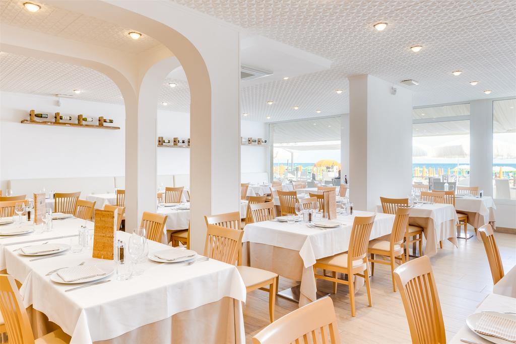 Hotel Bellariva Jesolo Extérieur photo