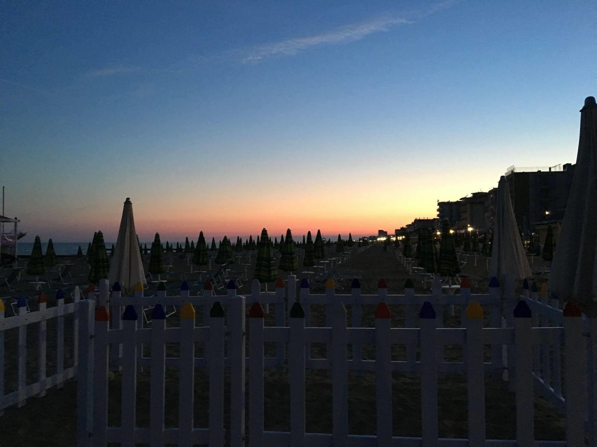 Hotel Bellariva Jesolo Extérieur photo