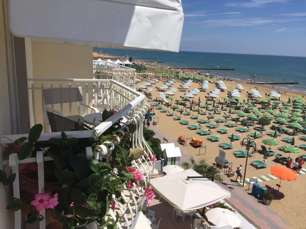 Hotel Bellariva Jesolo Extérieur photo