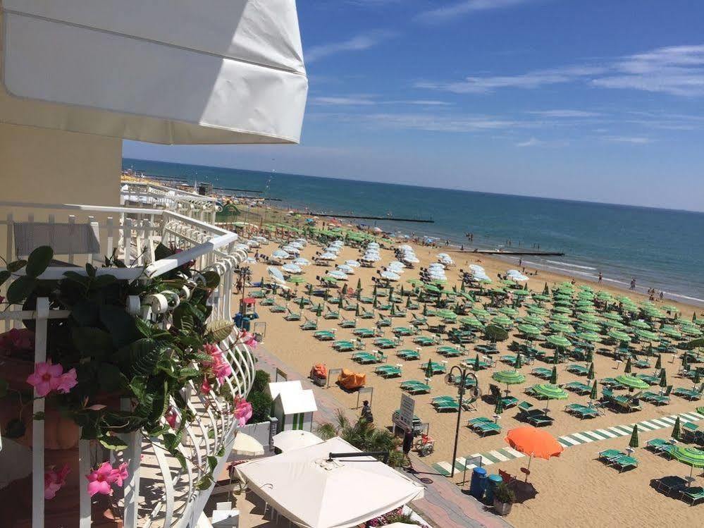 Hotel Bellariva Jesolo Extérieur photo